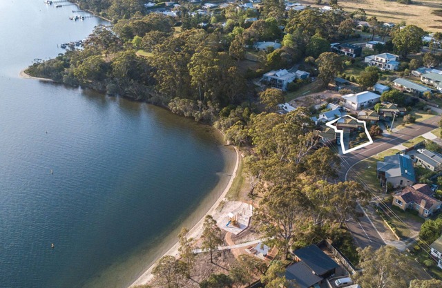 Above Sunset - Cosy holiday house a short stroll to Sunset Cove beach
