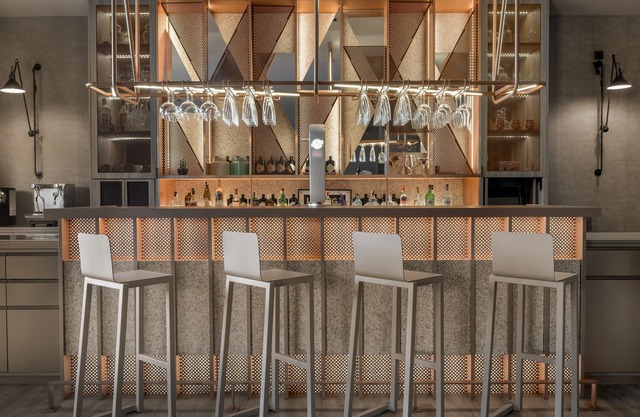 AC Hotel by Marriott Madrid Airport
