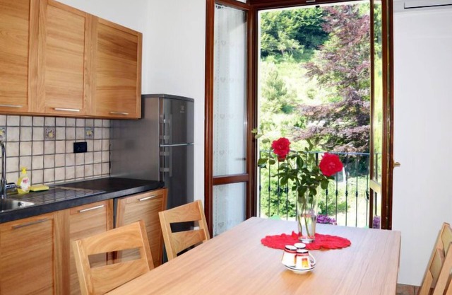 Acero (SBO104) by Interhome