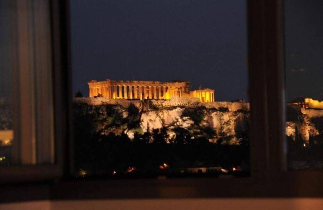 Acropolis at Home Loft with a View