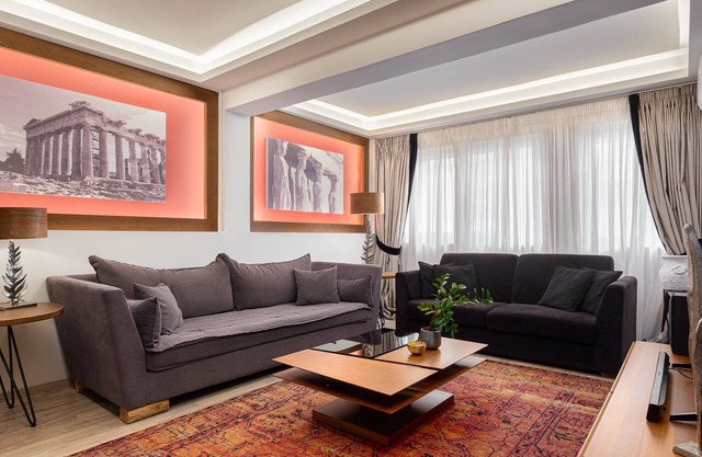 Acropolis Boutique Residence, Next to Metro Station