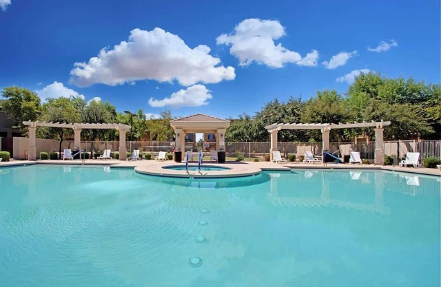 Across Chicago Cubs (Sloan Park) | Has Shared Pool