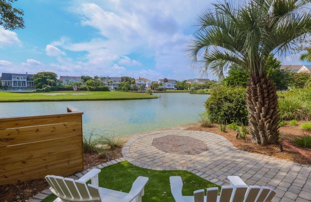 Across the Street From Quiet Beach; Community Pool w/Cabana; Fabulous Outdoor Areas!