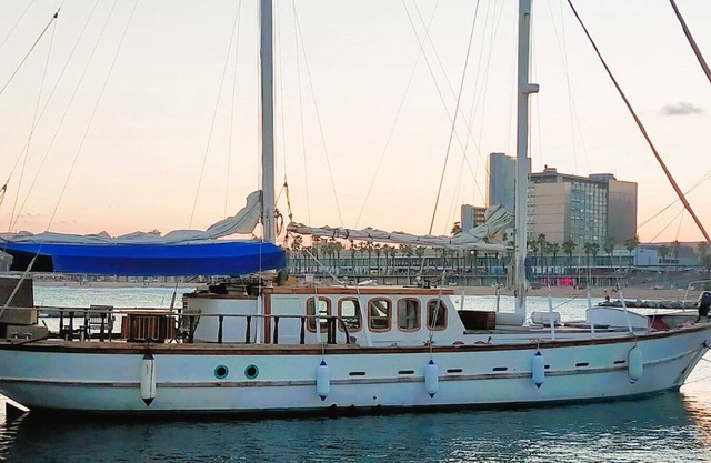 ADARA YACHT Great Turkish Schooner in Barcelona