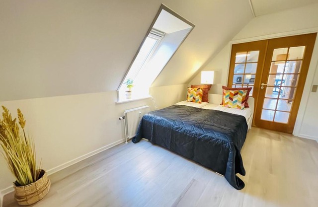 aday - Great 1 bedroom central apartment