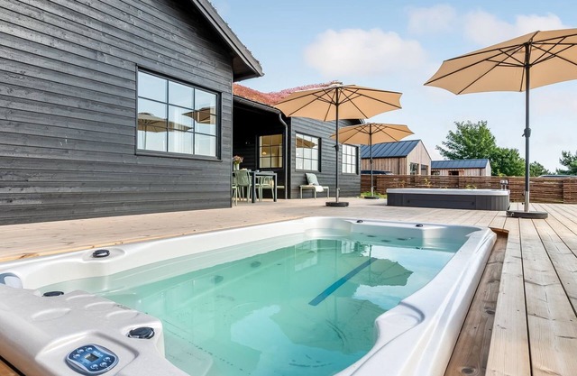 "Adia" - 650m from the sea by Interhome