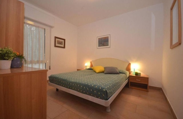 Adorable apartment in a green area close to the beach