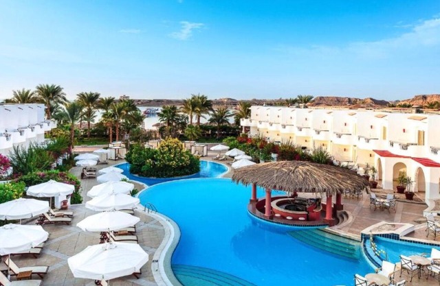 Adults-Only Resort with 3 Pools, Tennis, Spa & Nearby Diving Spots l 3 Rooms