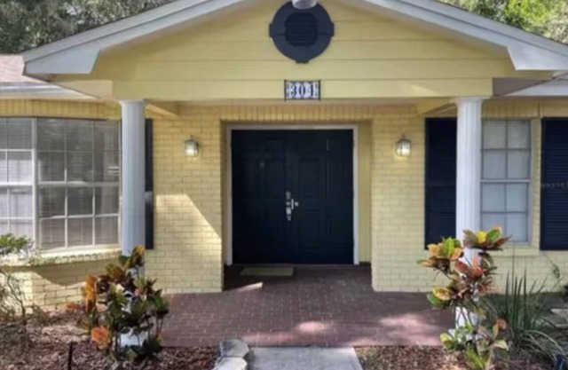 Adventure starts right outside your door at this secluded home. Near Mall & food