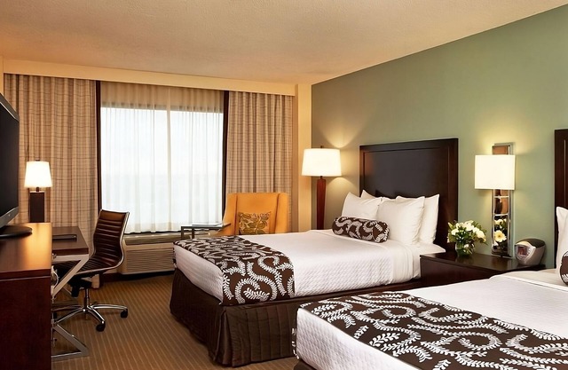 Affordability Meets Comfort! 2 Units, Outdoor Pool, Pet-Friendly, Parking