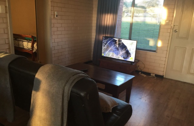 Affordable Apartment close to city and Beaches