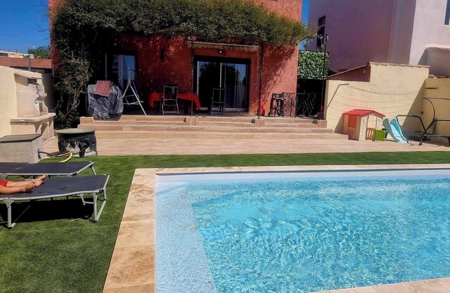 Agréable Villa Familiale au Calme Avec vue Panoramique sur mer Proche de Tout !