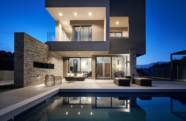 Aguacate Ioni with heated private swimming pool
