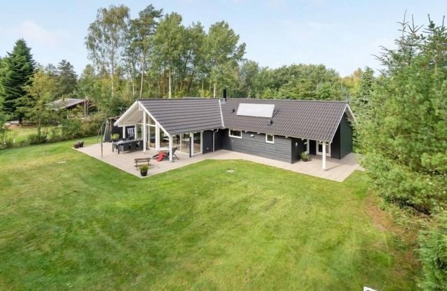 "Agved" - 1.5km from the sea by Interhome