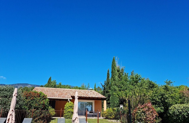 Air-conditioned house 1 km Bédoin/Ventoux - Private/heated swimming pool - Wifi