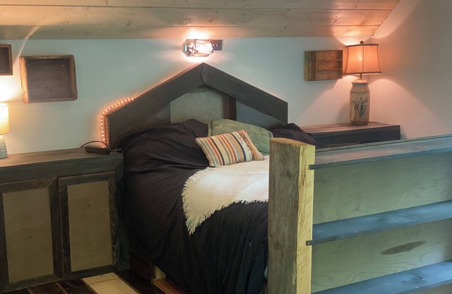 Alaskan cabin life
