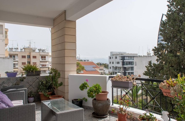 Alex Signature Suite