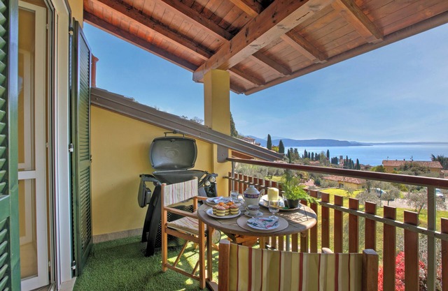 Alice House Terrace & Lake view, Gardone Riviera, Italy