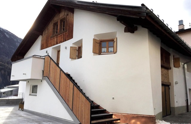 Allegra and welcome to the vacation apartment Plazzöl Suot Nr.5