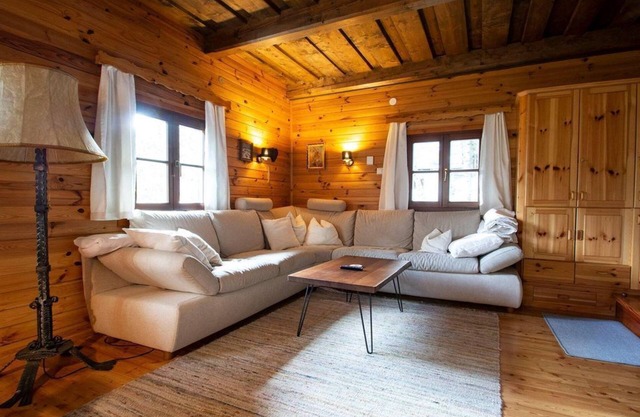 Almhaus Falkertzeit, Österreich