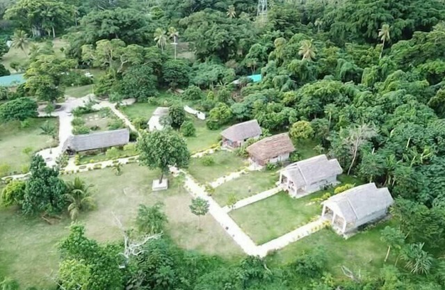 Alofa Beach Bungalows