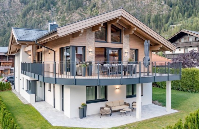 Alpenchalet by Interhome