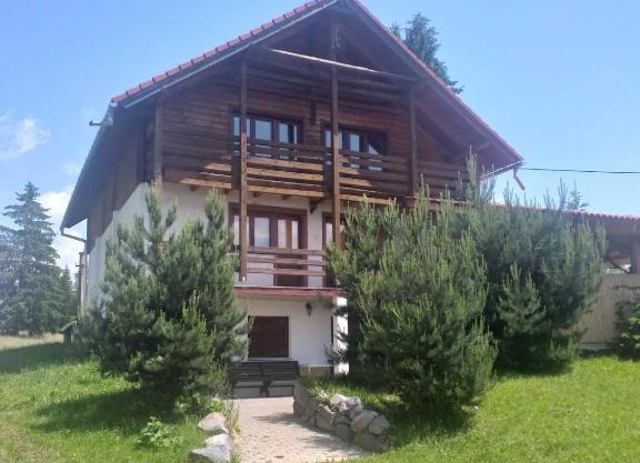 Alpesi kulcsos ház