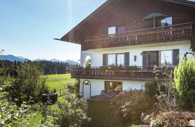 Alpiner Aufenthalt mit Balkon in Steingaden