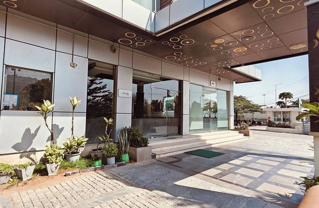 Alps Residency-A Bergamont Hotel