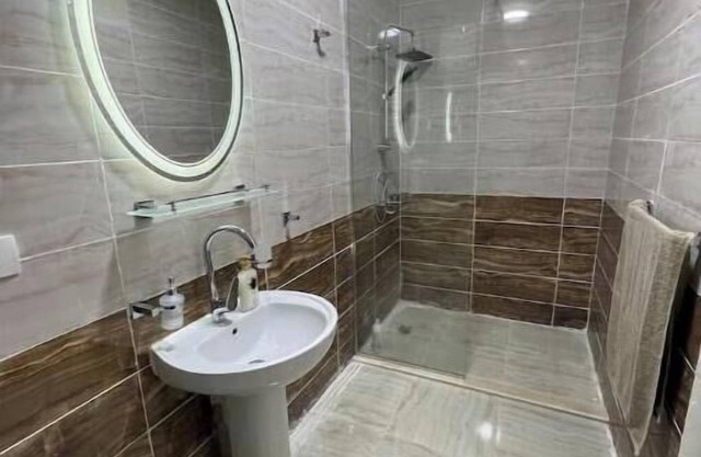 Alrehab Unique apartment