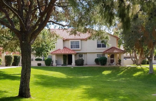 Alta Mesa Condo with 2 Master Bedrooms and Great Pool!