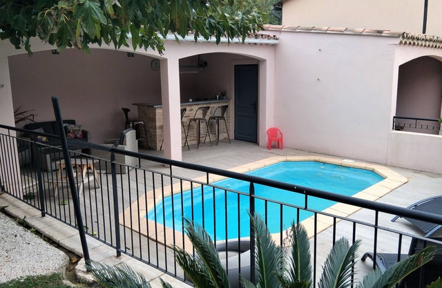 ALTAHIR GÎTE EN PROVENCE