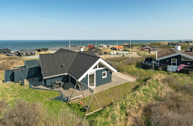 "Alvilde" - 100m from the sea by Interhome