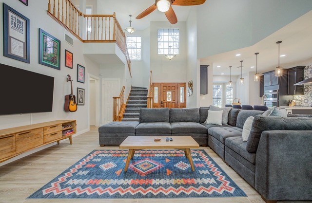 Always Indigo: Space and comfort in N Austin
