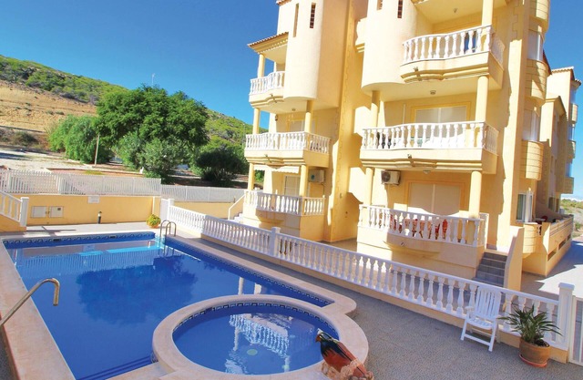 Amazing apartment in Campomar with WiFi