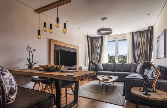 Amazing Athens Apartment | 4 Bedrooms | Apartment Natalia | Acropolis