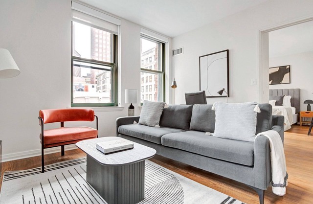 Amazing Downtown 1BR w/Gym & W/D, near Faneuil Hall, by Blueground