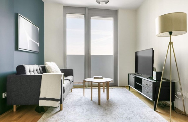 Amazing Favoriten 1BR w/Gym & Elevator, steps to Metro, by Blueground