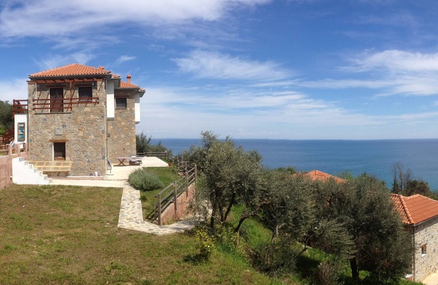 Amazing getaway location in majestic Pelion Beach