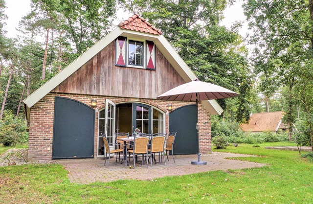 Amazing home in Steenwijk - De Bult