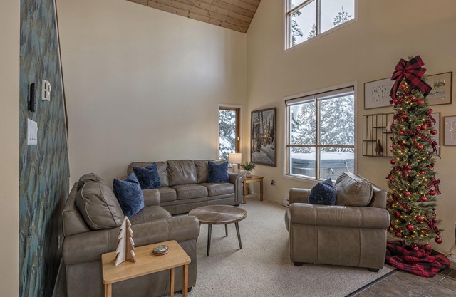 Amazing location with private hot tub, sauna, laundry and ground level suite.