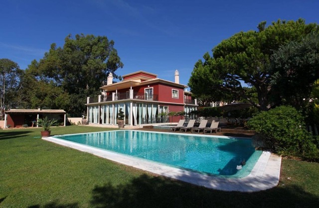 Amazing Portuguese Villa | Villa Heroine | 6 Bedrooms | Stunning Position on.