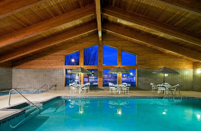 AmericInn by Wyndham Worthington