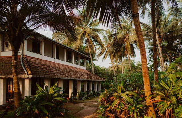 Amuura Beach Villa