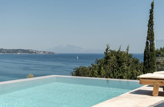 Ananta Sunset Villa - Sea View and Private Pool