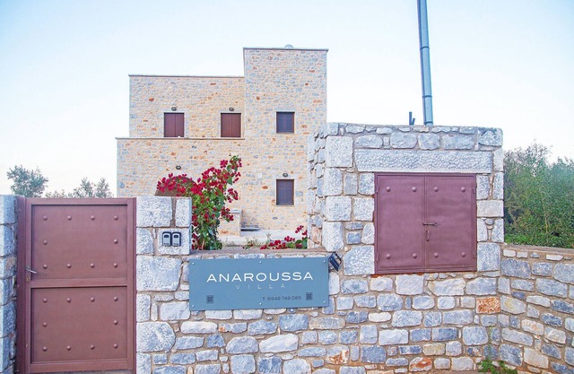 Anaroussa maisonette in Mani near all attractions