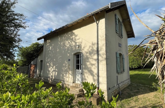 Ancienne Maison Garde Barrière Le 158