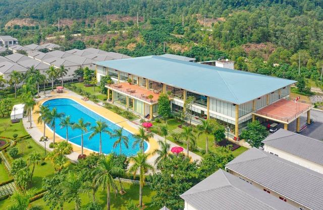 Anh Phat Resort
