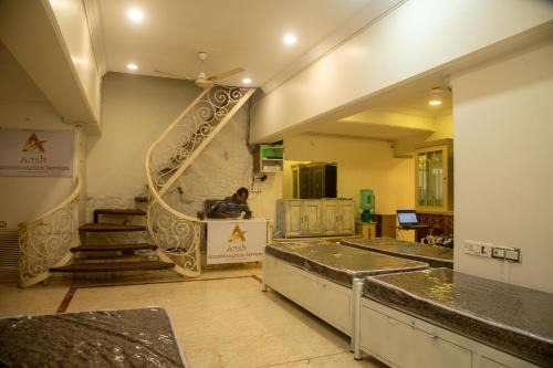 Ansh PG & DORMITORY