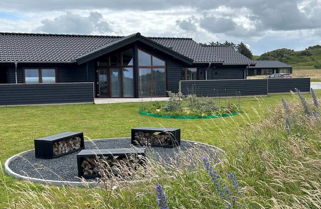 "Antina" - 400m from the sea by Interhome